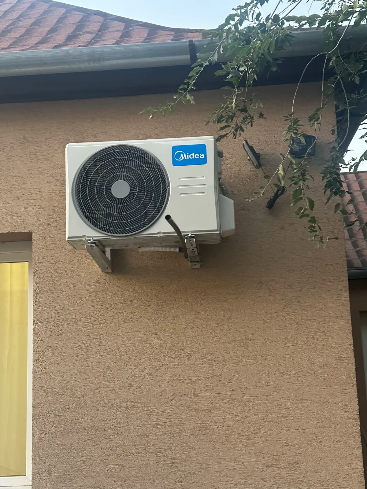 Kültéri egység telepítése